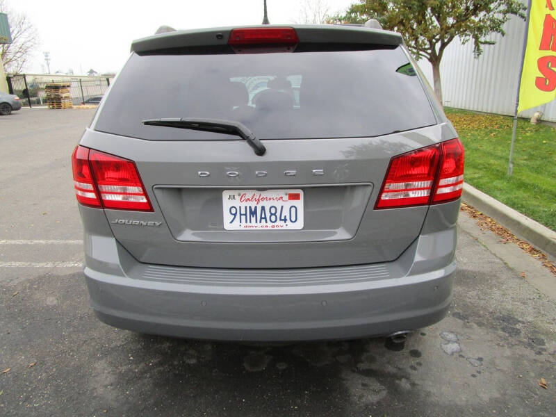 2020 Dodge Journey SE Value