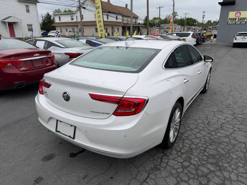 2018 Buick LaCrosse Essence