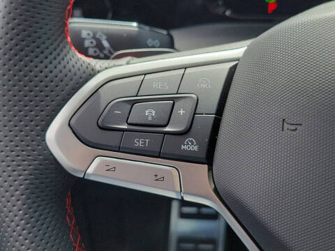 2026 Volkswagen Golf GTI SE