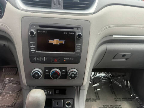 2017 Chevrolet Traverse LS