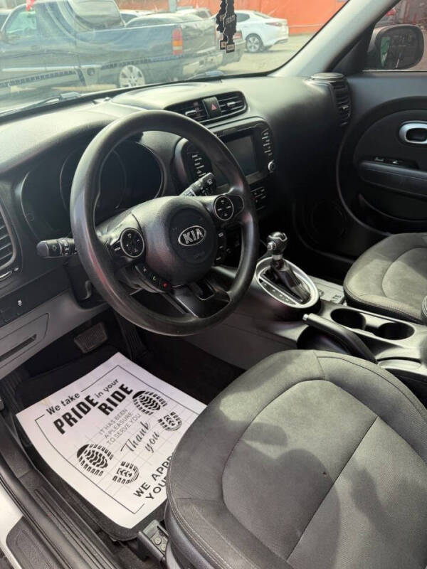 2018 Kia Soul +