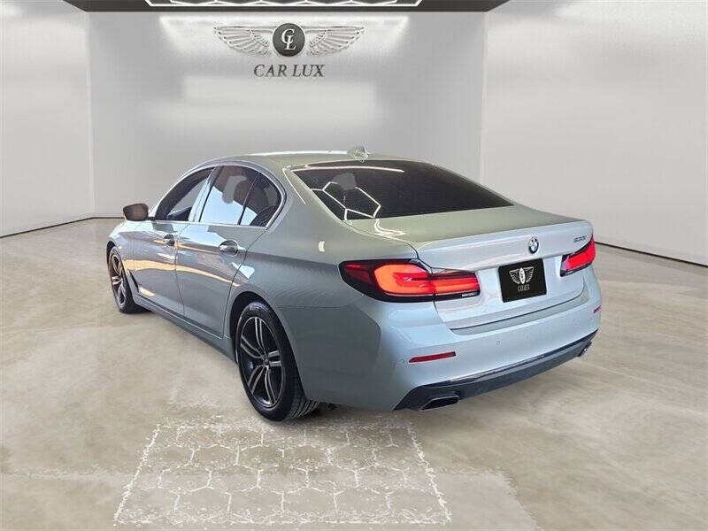 2021 BMW 5 Series 530i