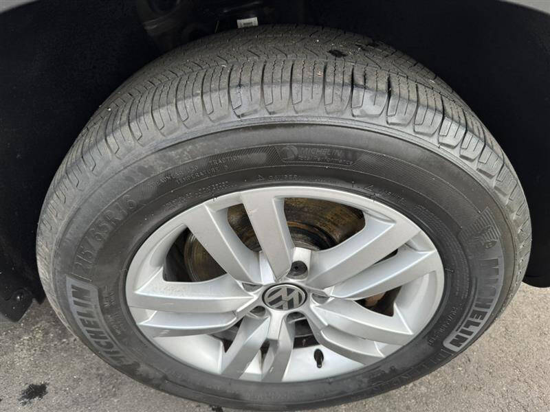 2017 Volkswagen Tiguan 2.0T S 4Motion