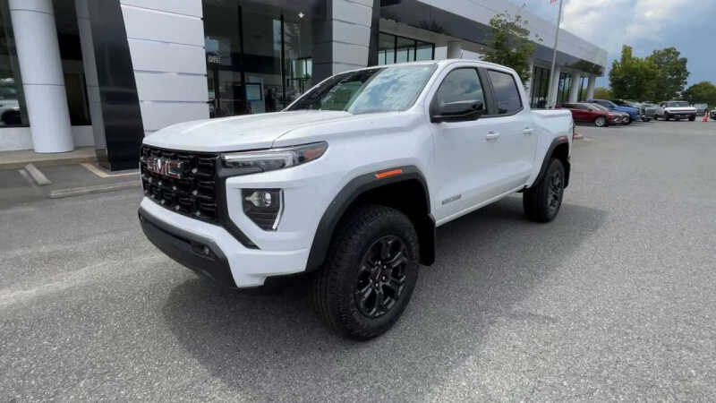 2025 GMC Canyon Elevation