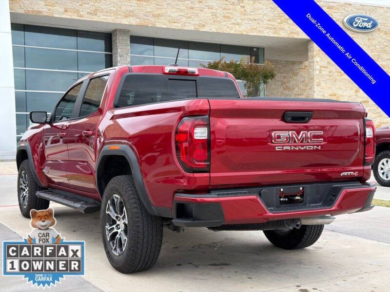2024 GMC Canyon AT4