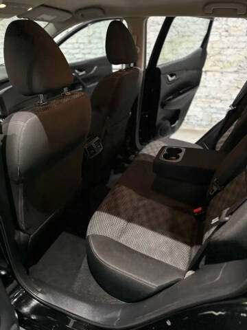 2017 Nissan Rogue Sport SV