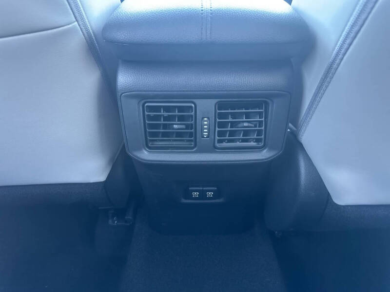 2021 Toyota RAV4 Hybrid XLE Premium