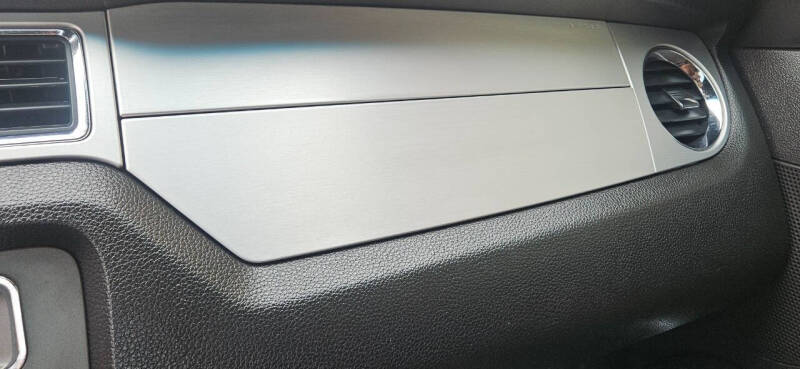 2011 Ford Mustang V6 Premium