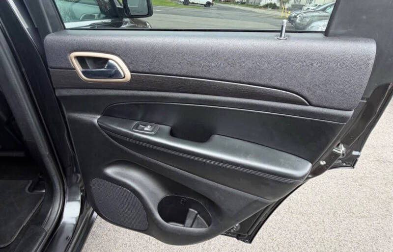 2014 Jeep Grand Cherokee Laredo