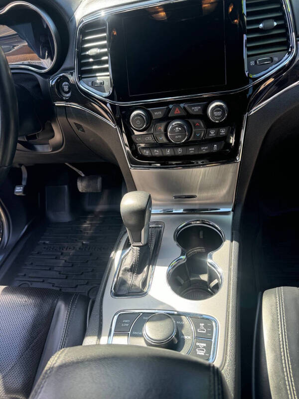 2019 Jeep Grand Cherokee Overland