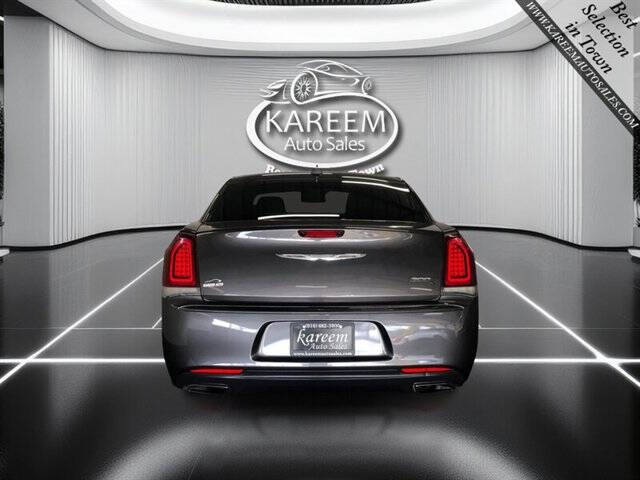 2018 Chrysler 300 S
