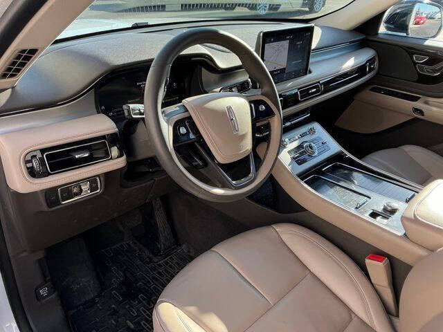 2023 Lincoln Aviator Standard