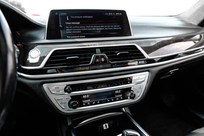 2017 BMW 7 Series 750i