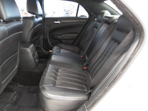 2014 Chrysler 300 S