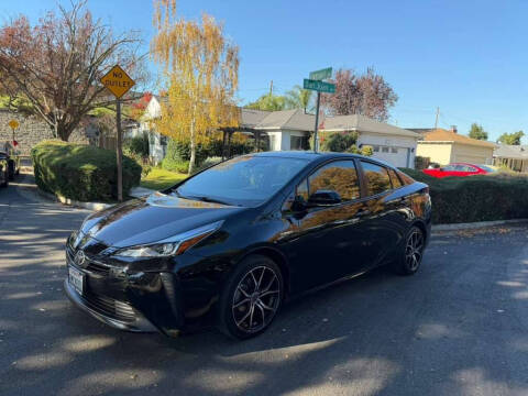 2019 Toyota Prius XLE