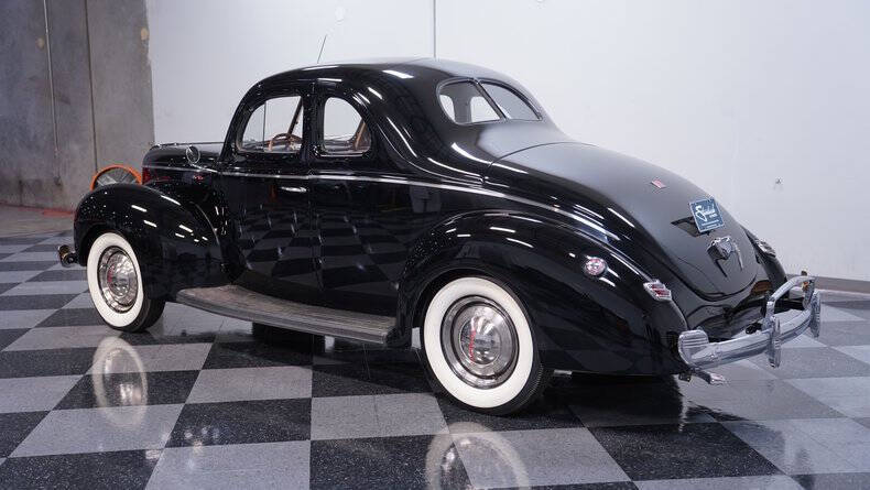 1940 Ford Deluxe