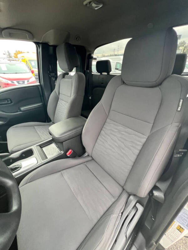 2024 Nissan Frontier