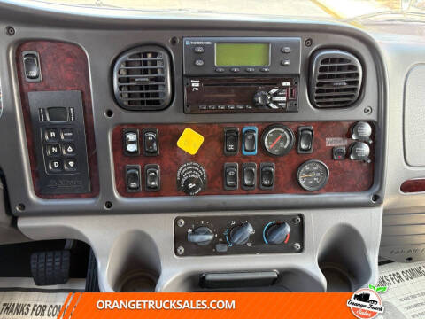 2018 Freightliner M2 106