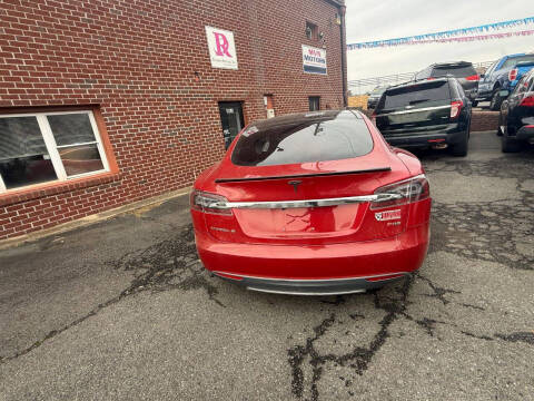 2013 Tesla Model S Performance