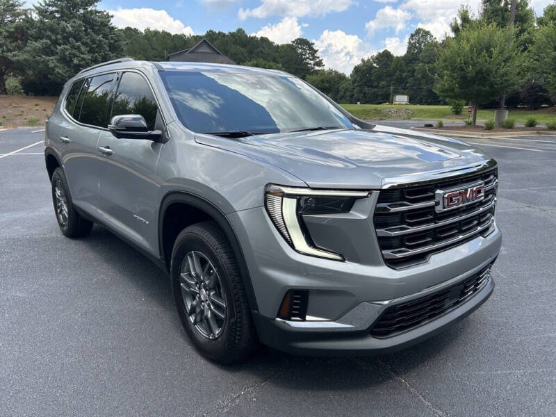 2025 GMC Acadia Elevation