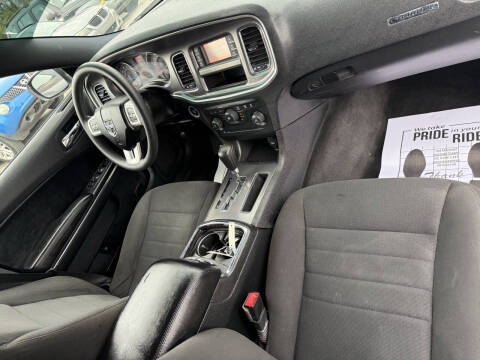 2013 Dodge Charger SE