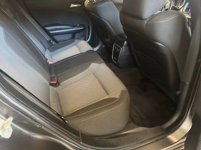 2018 Dodge Charger SXT Plus