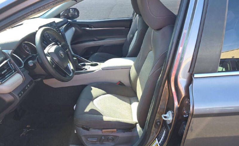 2021 Toyota Camry LE