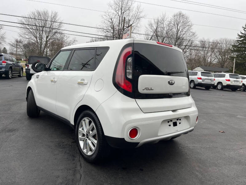 2018 Kia Soul +