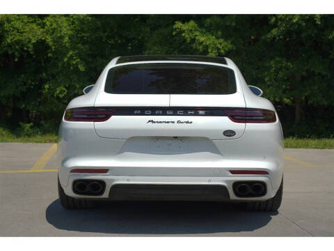 2019 Porsche Panamera Turbo