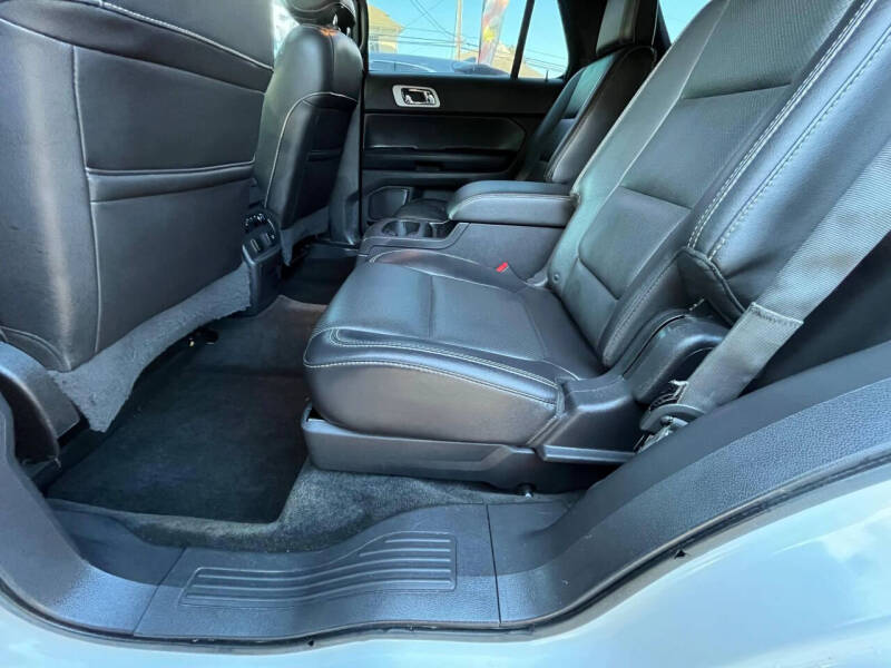 2015 Ford Explorer Sport