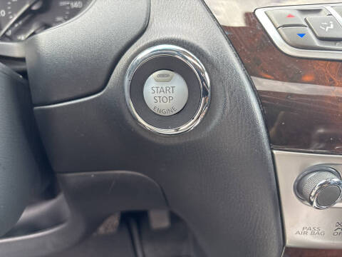 2013 Infiniti JX35