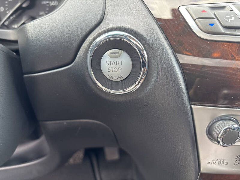 2013 Infiniti JX35