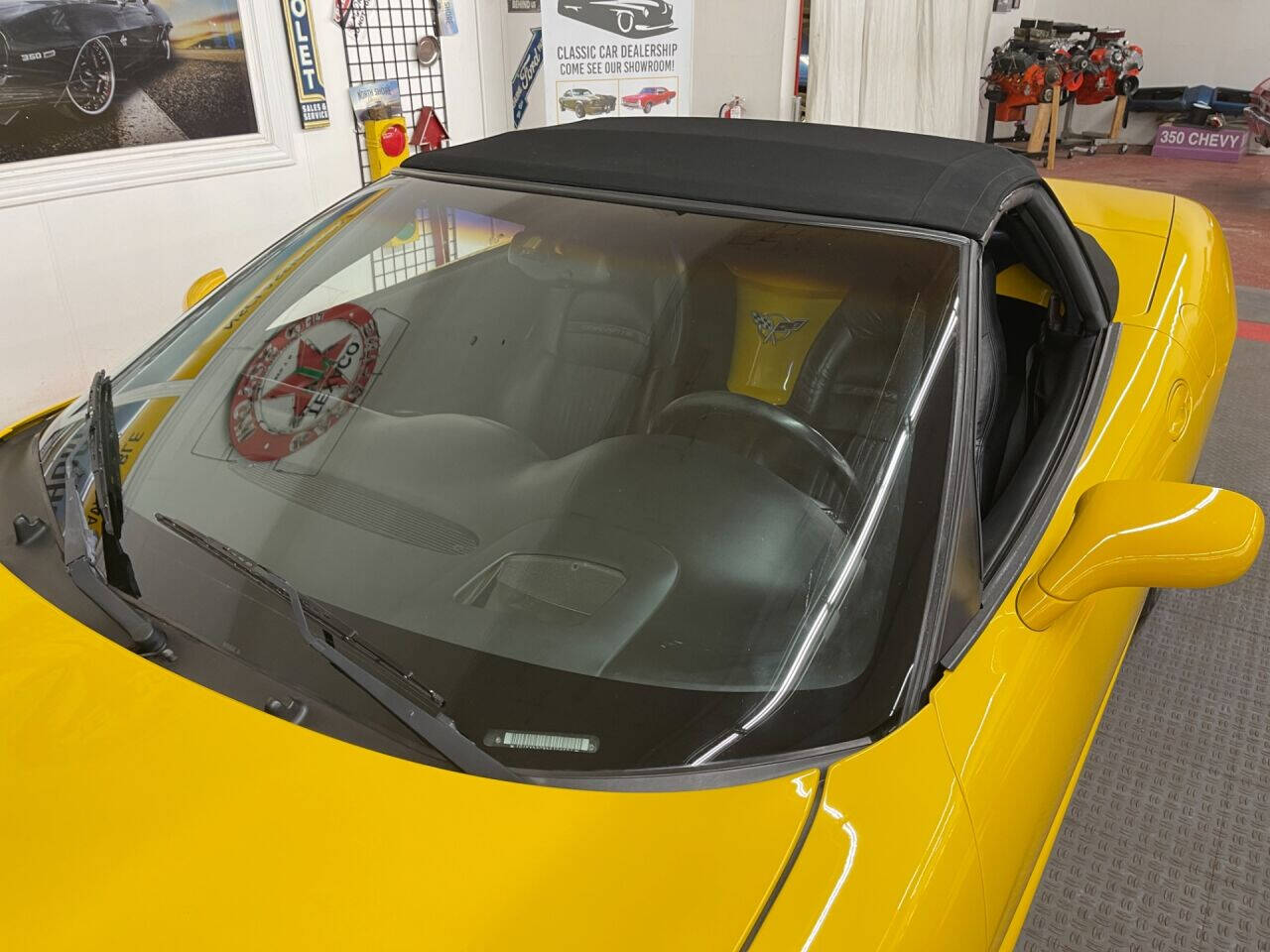 2003 Chevrolet Corvette 26