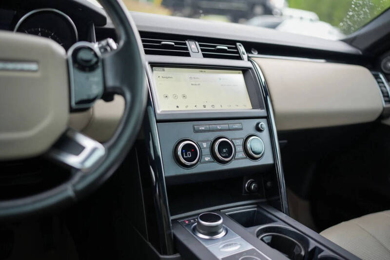 2019 Land Rover Discovery SE