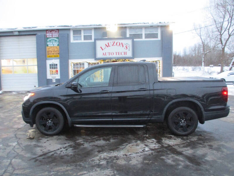 2017 Honda Ridgeline Black Edition's photo