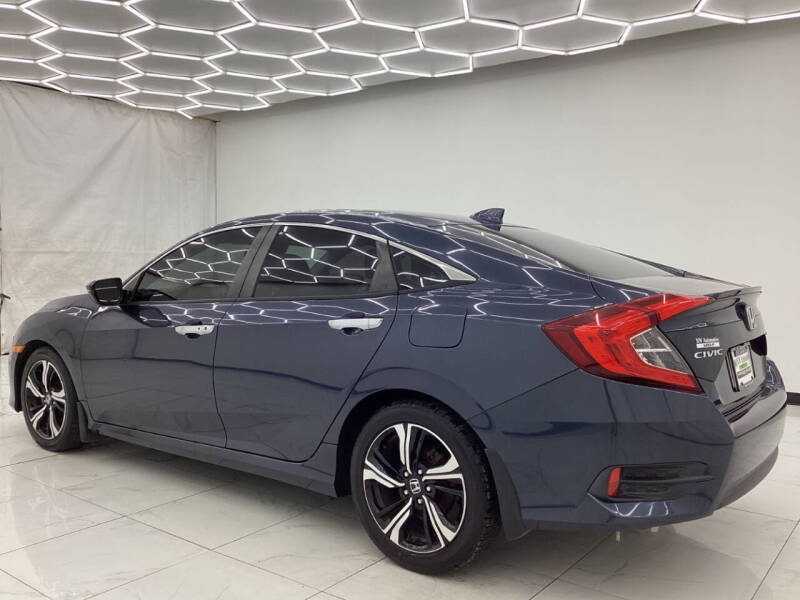 2017 Honda Civic Touring