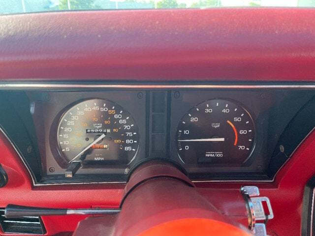 1982 Chevrolet Corvette 36