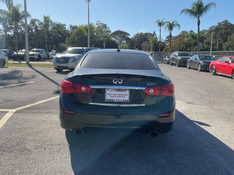 2015 Infiniti Q50 Premium