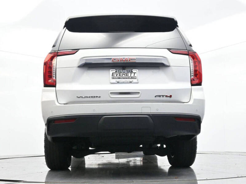 2024 GMC Yukon AT4