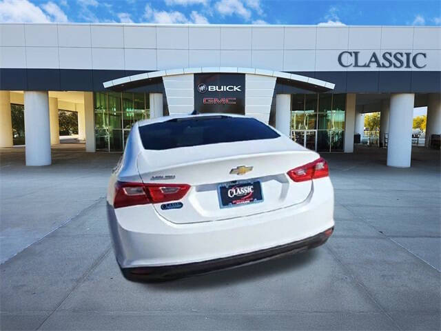 2023 Chevrolet Malibu LS