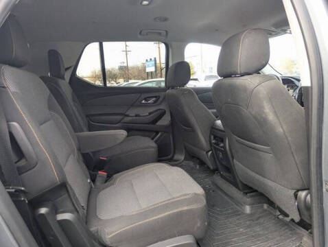 2018 Chevrolet Traverse LT Cloth