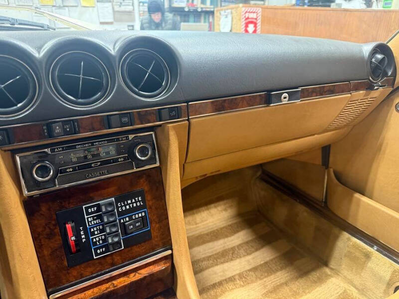 1980 Mercedes-Benz 450-Class
