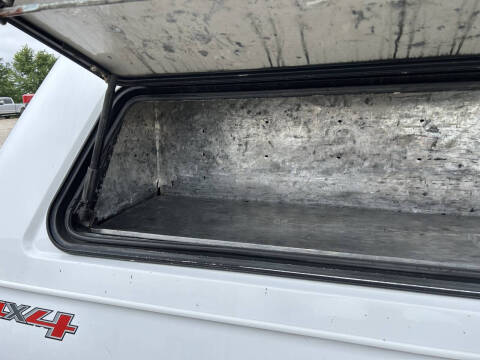 2016 ARE 8' Contractor Camper Shell