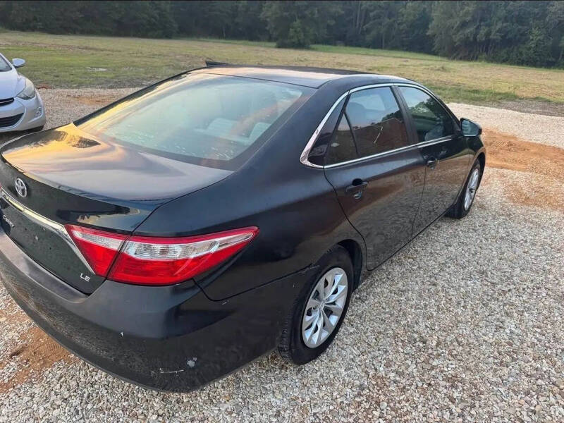 2016 Toyota Camry LE
