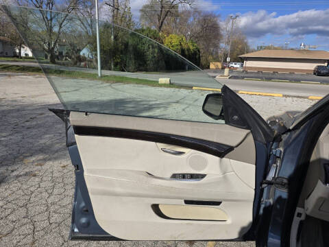 2011 BMW 5 Series 550i xDrive Gran Turismo