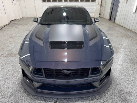 2025 Ford Mustang Dark Horse