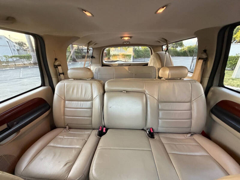 2005 Ford Excursion Limited