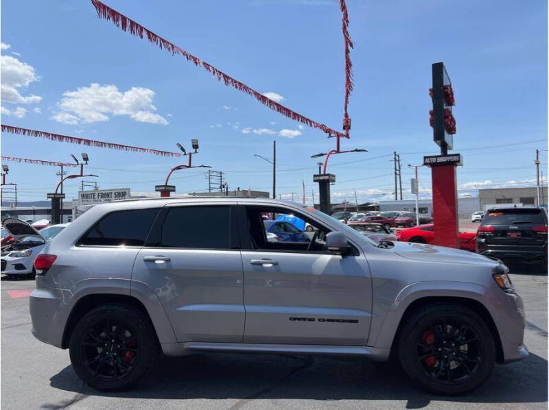 2017 Jeep Grand Cherokee SRT