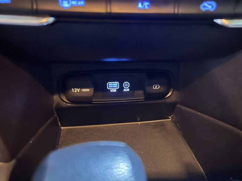 2019 Hyundai Santa Fe SE 2.4L