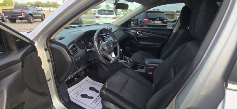 2017 Nissan Rogue S